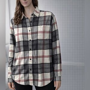 068. Roots Gray and Red Plaid Shirt.